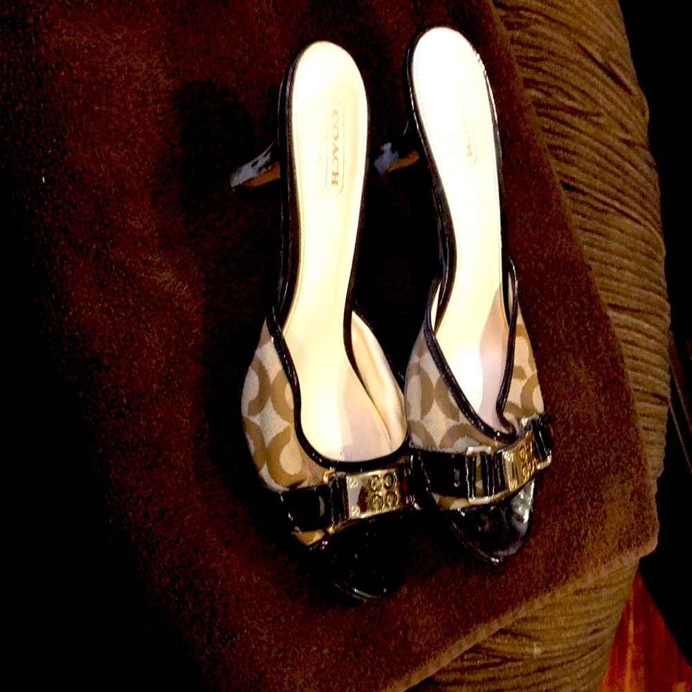 Coach shoes - Picture 2 of 5